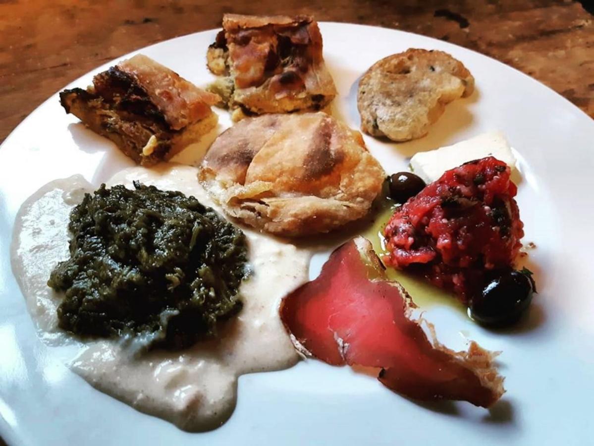 Di Charme E Ristorante Stallato Il Filo Di Paglia * Carro