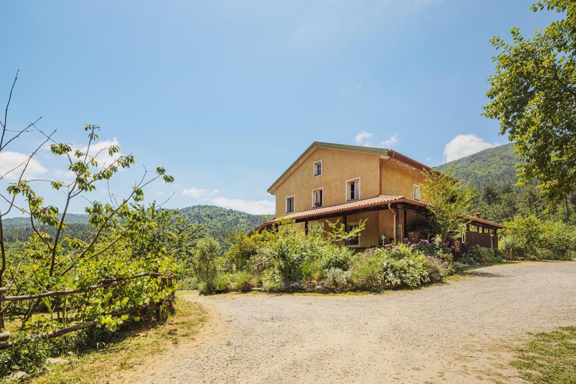 Di Charme E Ristorante Stallato Il Filo Di Paglia *